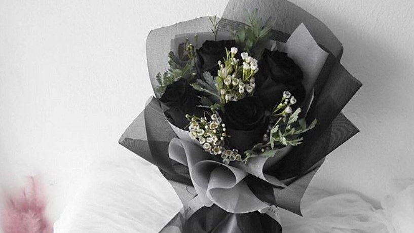 黑玫瑰花語意義