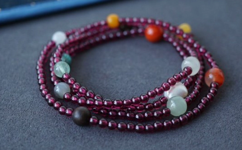 石榴石手鍊禁忌