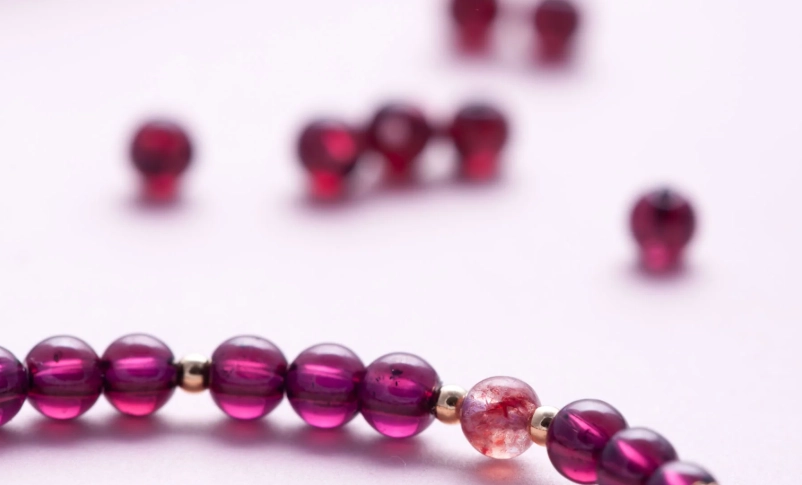 石榴石手鍊功效