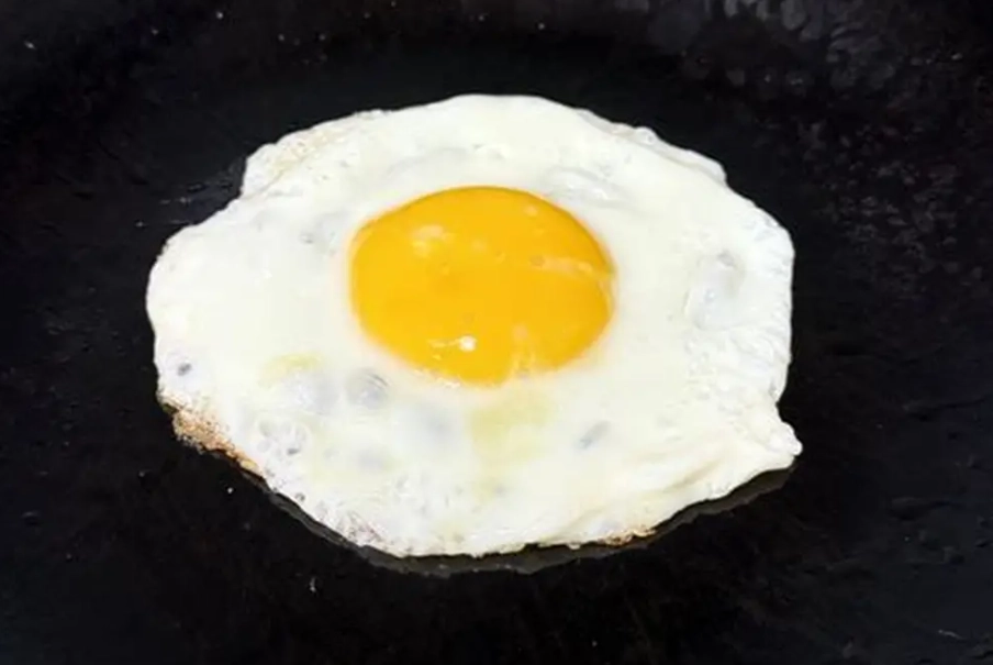 煎蛋技巧