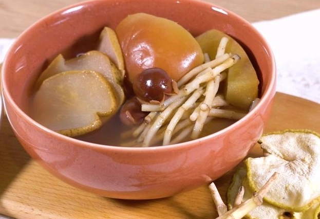 魚腥草雪梨乾水功效與煮法全攻略：養肺潤喉必備茶飲