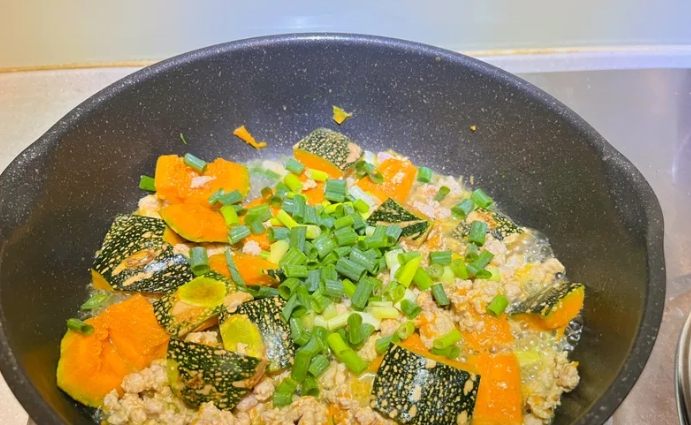 南瓜豆腐絞肉做法