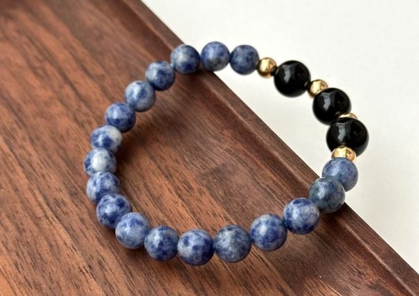 藍紋石佩戴禁忌