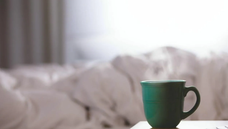 睡前喝蜜糖壞處