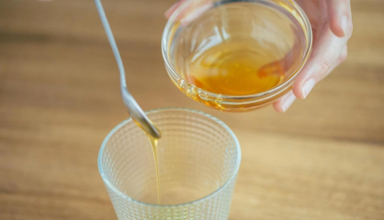 睡前喝蜜糖好處