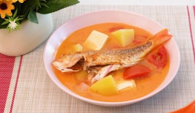 木瓜蕃茄豆腐魚湯 做法