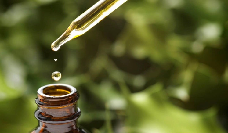 茶樹油抗痘方法