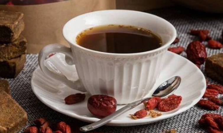 月經喝紅棗茶