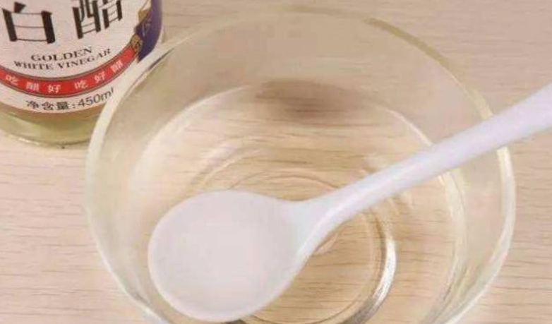 白醋洗脸正确方法