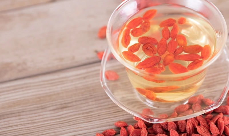 早上空腹喝枸杞水