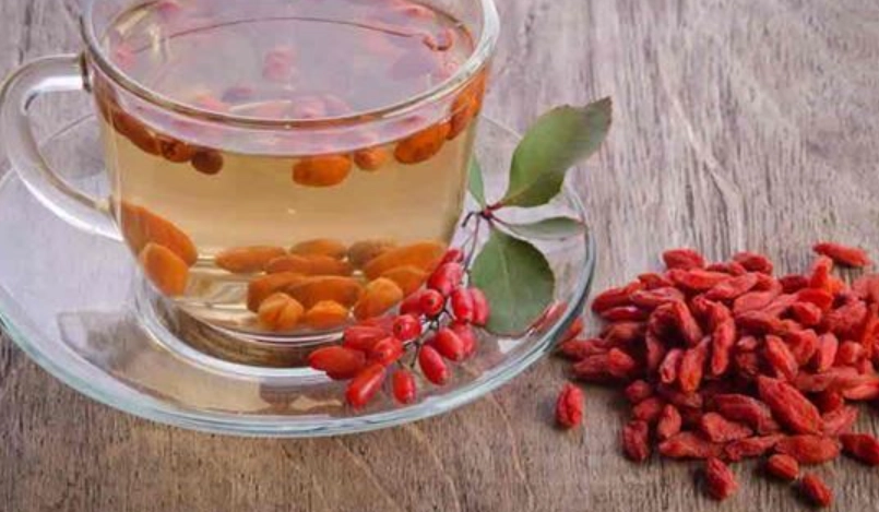 早上空腹喝枸杞水