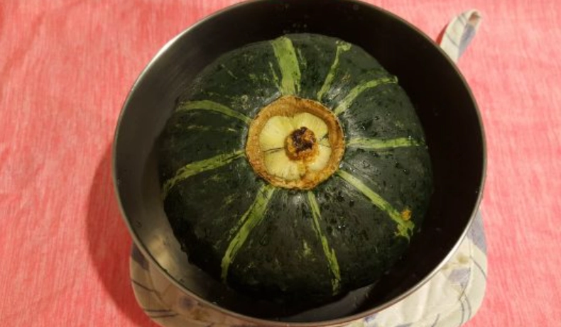 南瓜整顆蒸完整指南：從選瓜到調味的零失敗秘訣