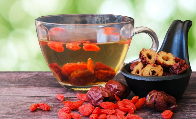 紅棗枸杞懷孕初期全攻略：好處、風險與實用指南