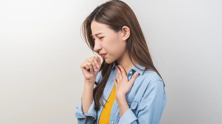 喉嚨痛可以喝蜂蜜水嗎