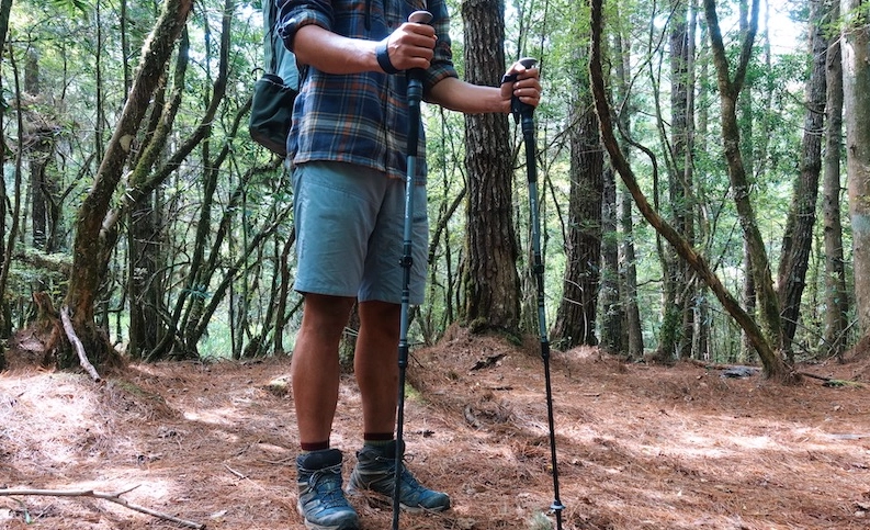登山杖使用技巧