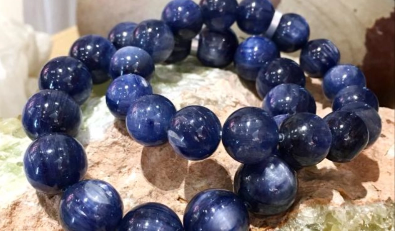 藍晶石擺放位置